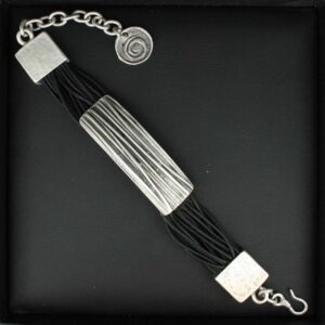 Hatti - Cuff/Bracelet 232