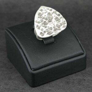Hatti - Ring 105