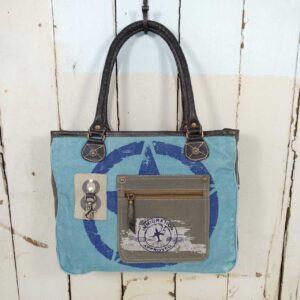 Holly - Tote