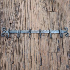 Scroll Wall Rack - 6 Hook