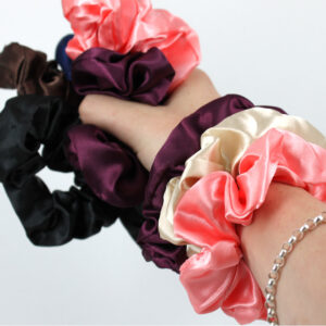 2pk Honeydew Satin Scrunchies