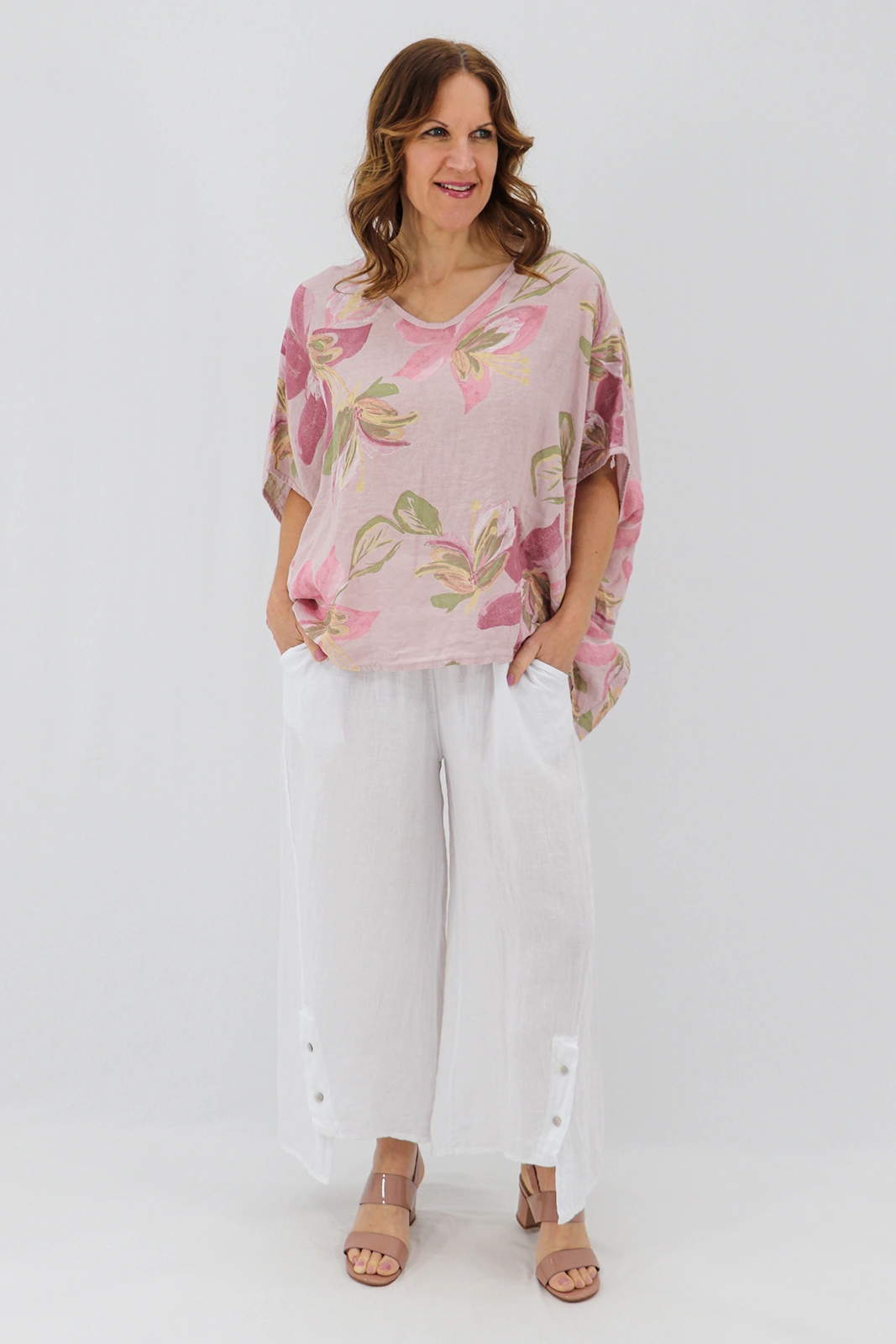 Aida Rose Linen Lavita Linen Blouse - Lily Antique Pink Model