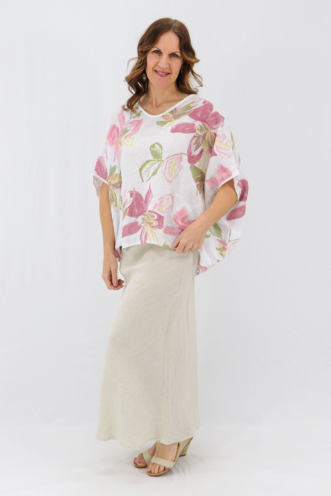 Aida Rose Linen Lavita Linen Blouse - Lily White Model