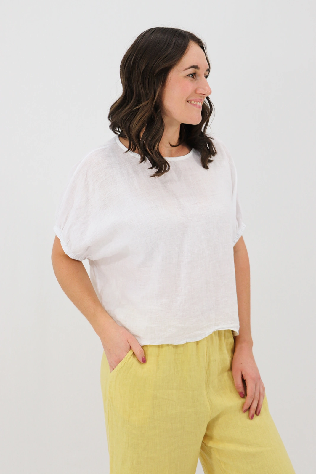 Aida Rose Linen Larissa Easy Linen Tee White Side Zoom