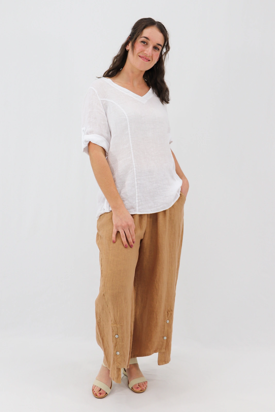 Aida Rose Linen Lunetta V-Neck Blouse White