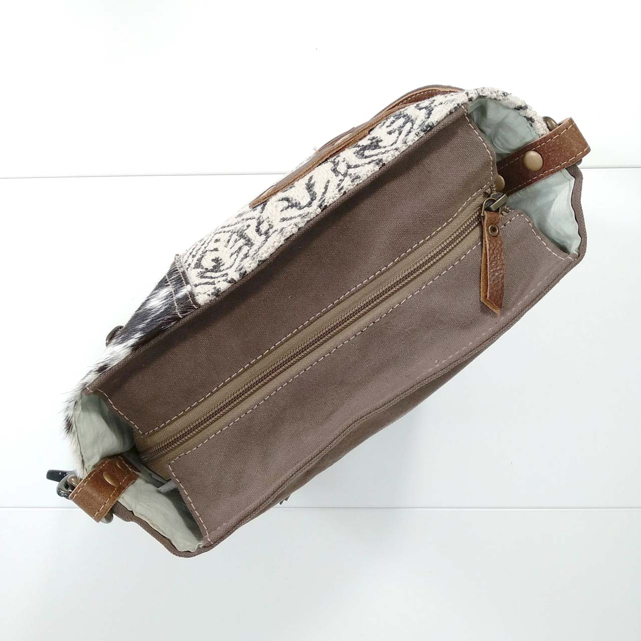 Sophia - Hide Crossbody - Image 8