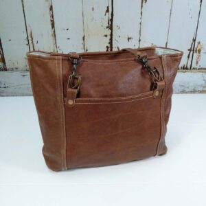 Finley - Leather Tote